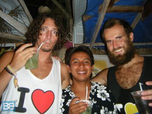 backpacker montanita ecuador surf spanish-5