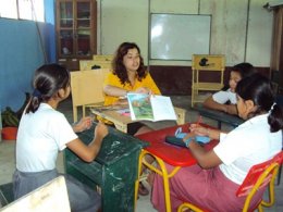 Book Bus Ecuador Class